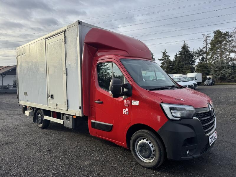 Prodám Renault Master 2.3DCi,120kw,8p,čelo,klima, - 3