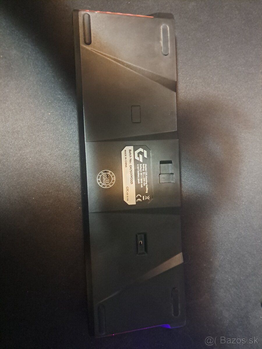 Predám hernú klávesnicu CZC Gaming GK750 (model Halfiling). - 3
