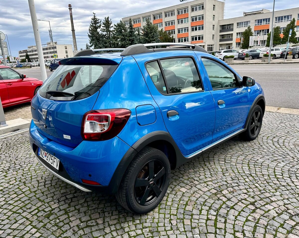 Dacia Sandero Stepway 1.5 DCi - 3