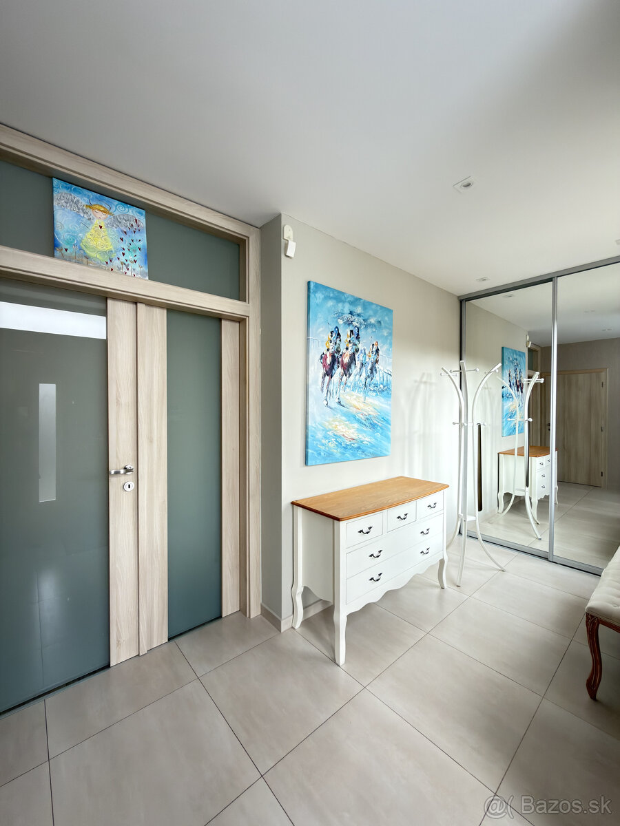 Prenájom rodinného domu Grot - 3