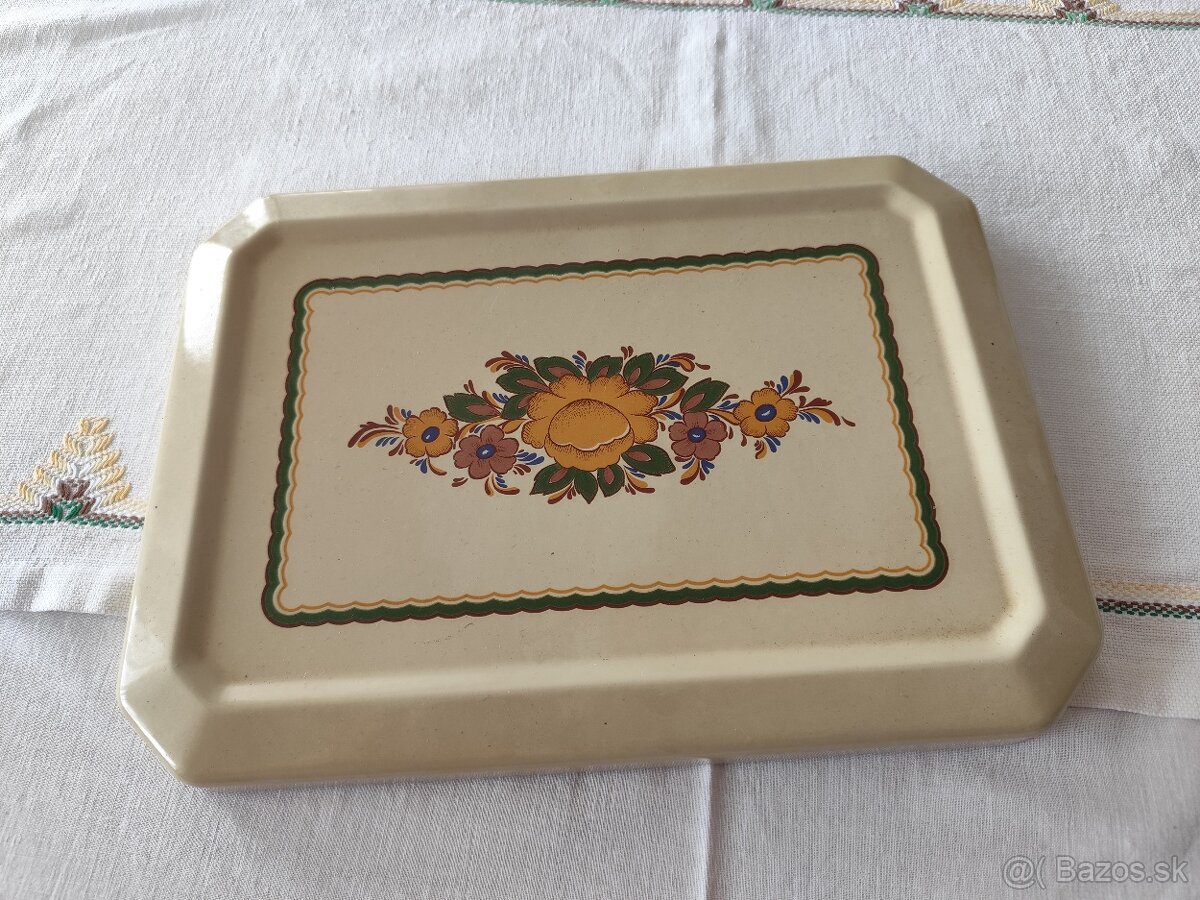 Predám drevený pribornik - 3