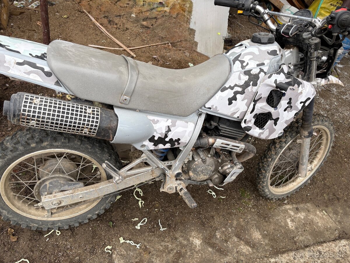 Honda nx-250 dominator - 3