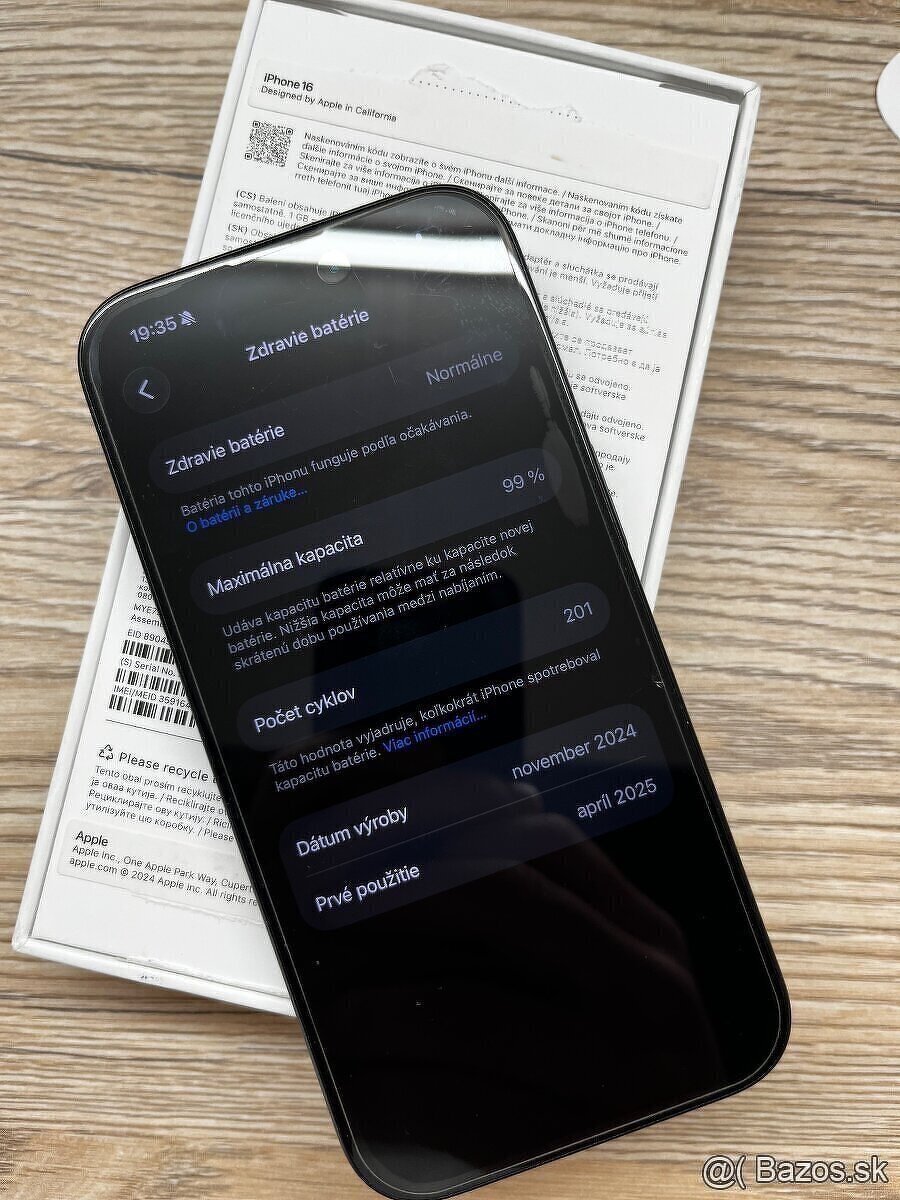 Apple iPhone 16 black 128gb - 3