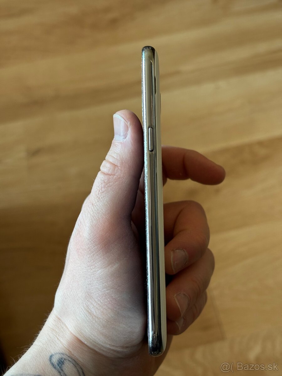 Samsung Galaxy J5 - 3