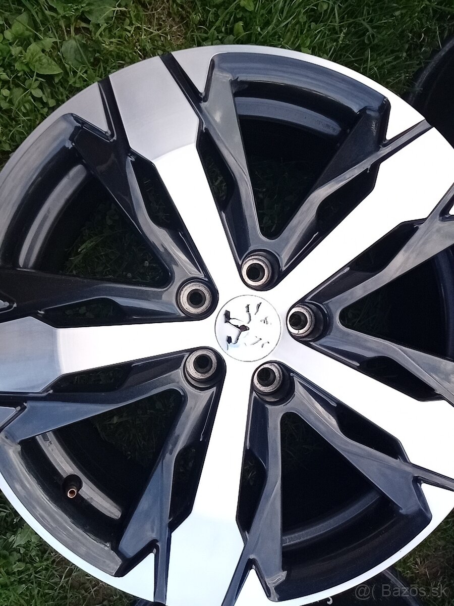 Peugeot 18"5x108 ET 49 .....225/55/18 - 3