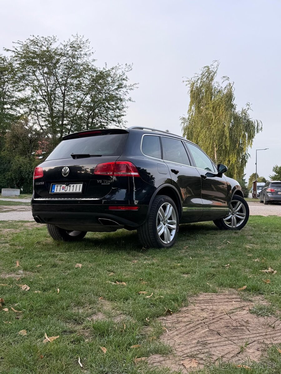 Predám VW TOUAREG 3.0 TDI R.v. 2012 - 3