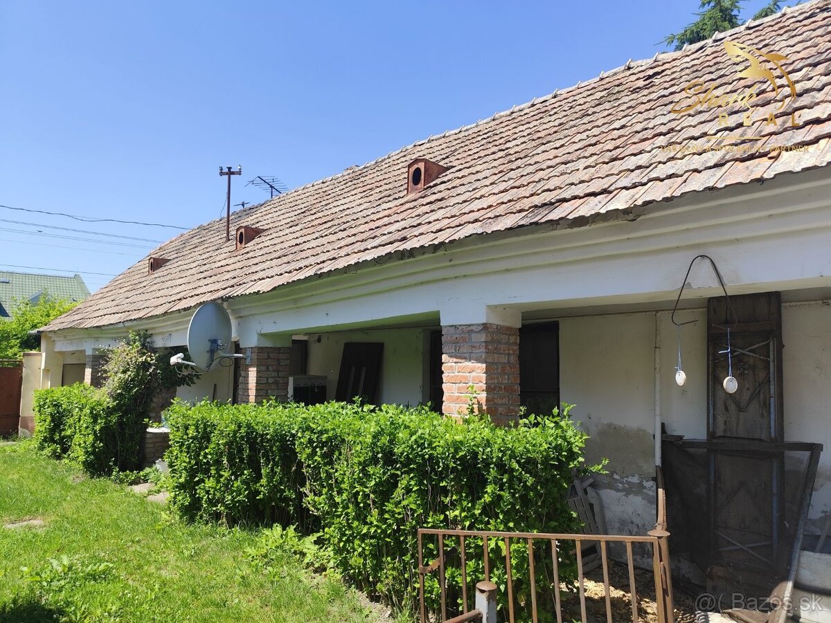 Ponúkam na predaj krásny pozemok vo výbornej lokalite. - 3