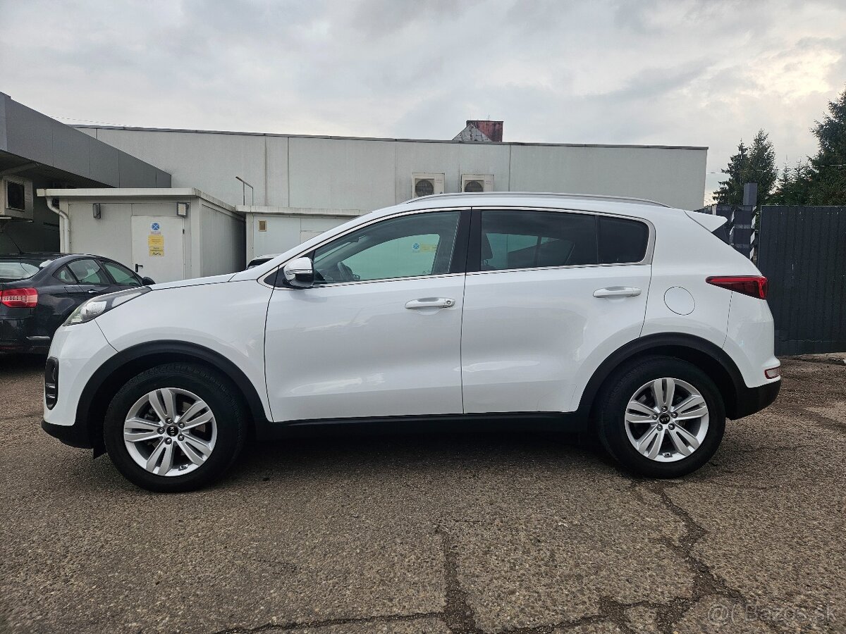 Kia Sportage 1.7CRDi 115KM Navi Kamera biela perla - 3