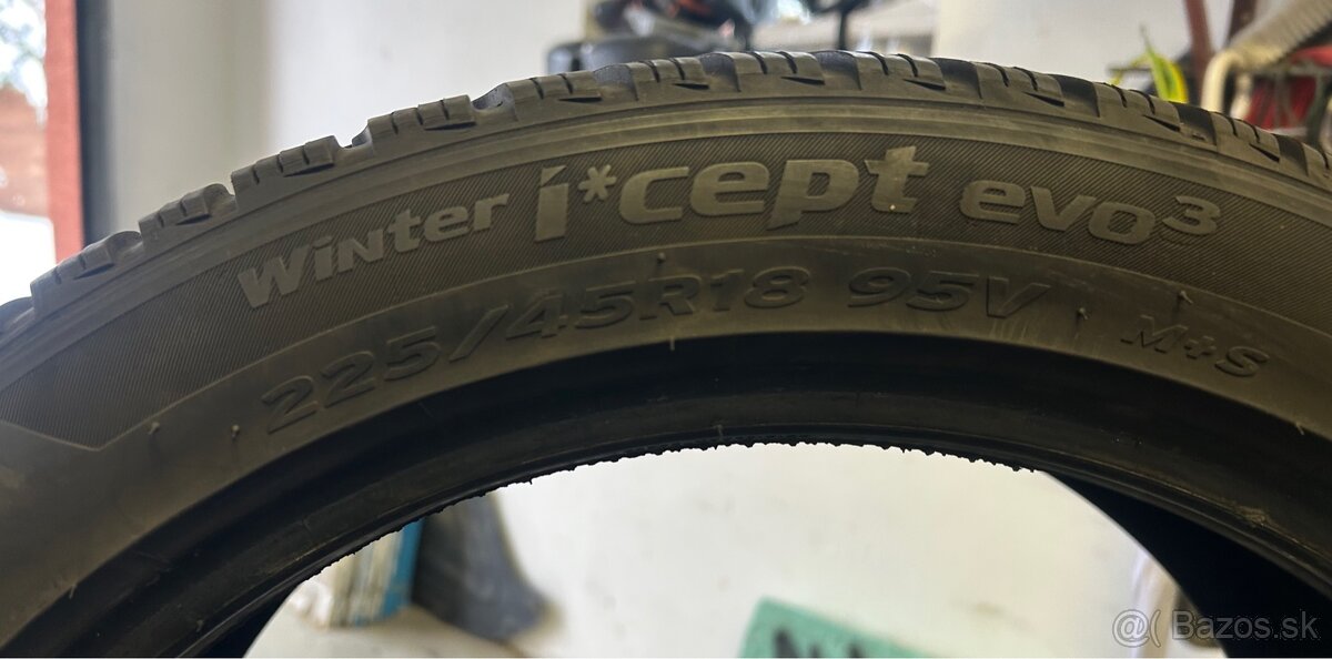Zimné gumy Hankook 225/45 R18 - 3