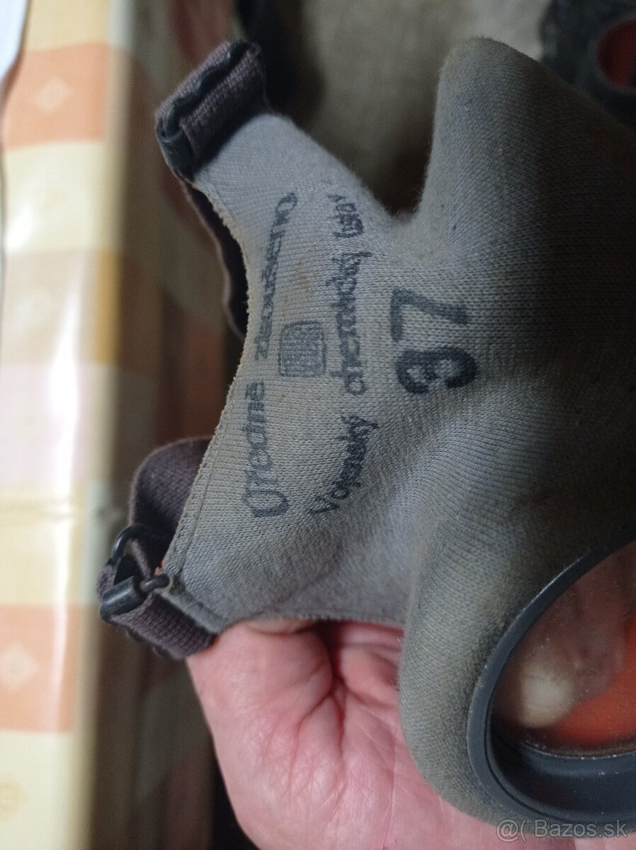 Plynové masky-staré orginály - 3