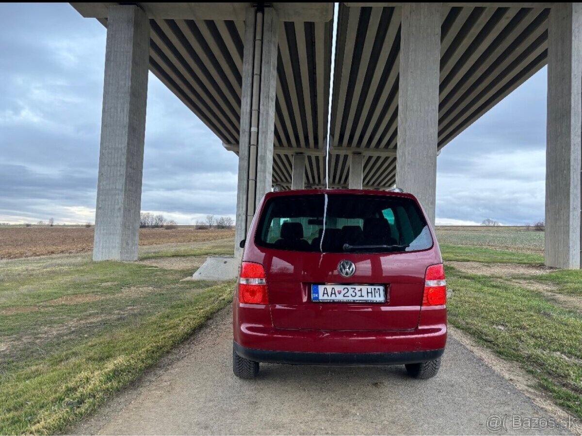 Vw Touran 2.0TDI 103kw 2005rv DSG - 3
