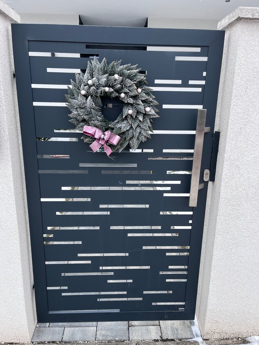 Brány a bránka - 3