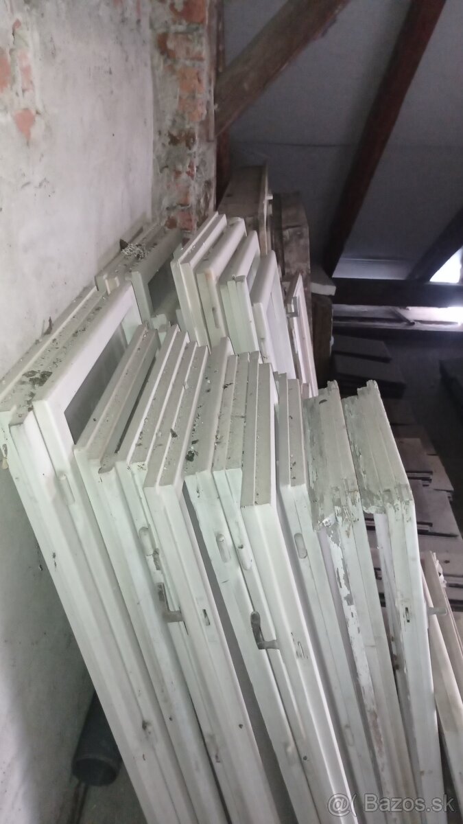 Darujem za odvoz staré okná - 3