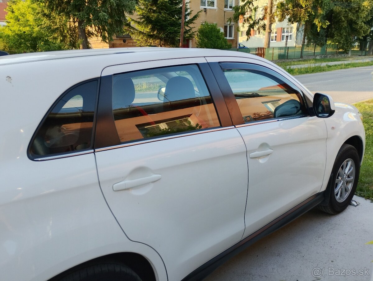 MITSUBISHI ASX 1,6 Benzín - 3