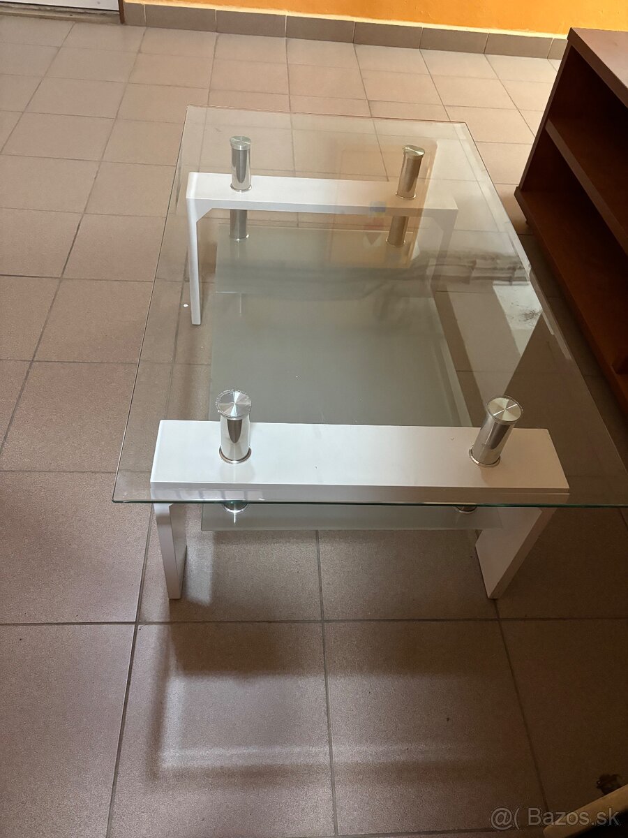 Konferenčný stolík - 3