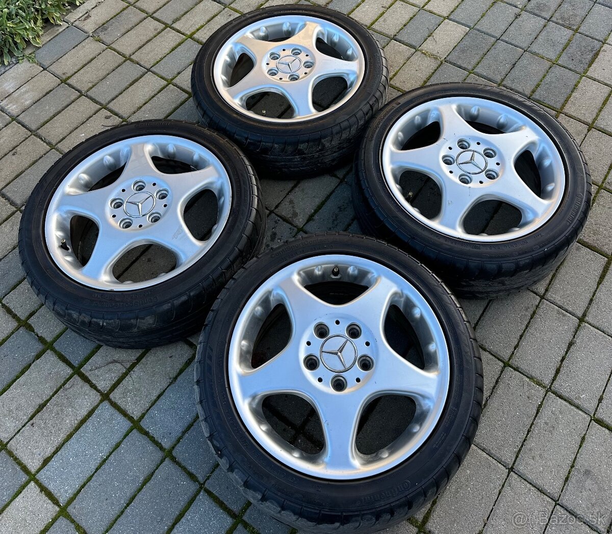 Elektrony mercedes - 3