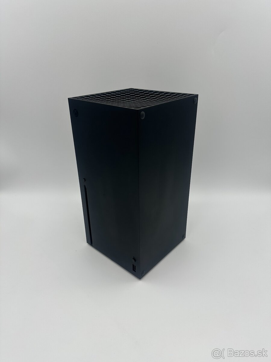 Xbox Series X Galaxy Black 1TB + 11 hier + ZÁRUKA - 3