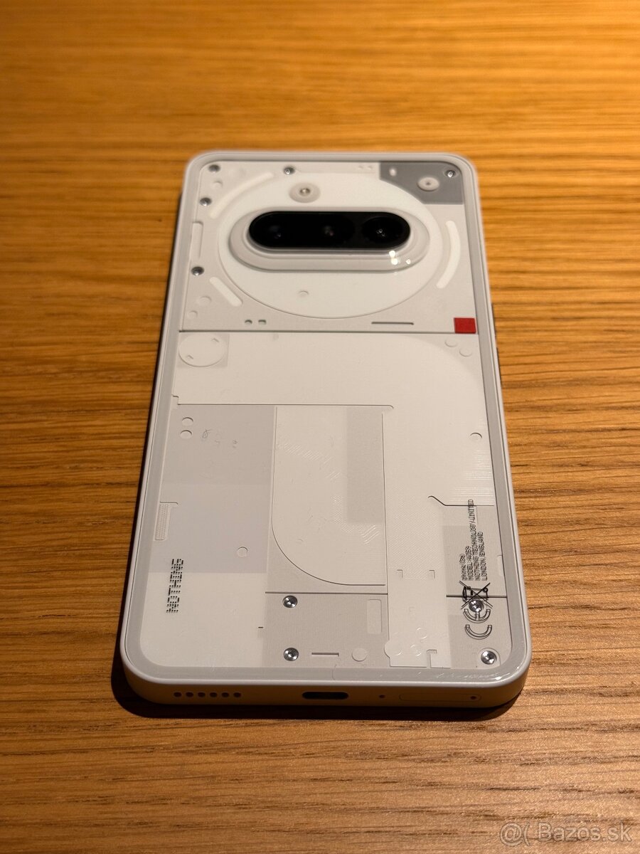 Nothing Phone 3(a) - 3