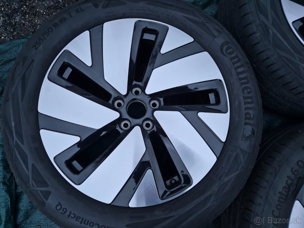 Letní kola Volkswagen ID BUzz R19 Continental - 3