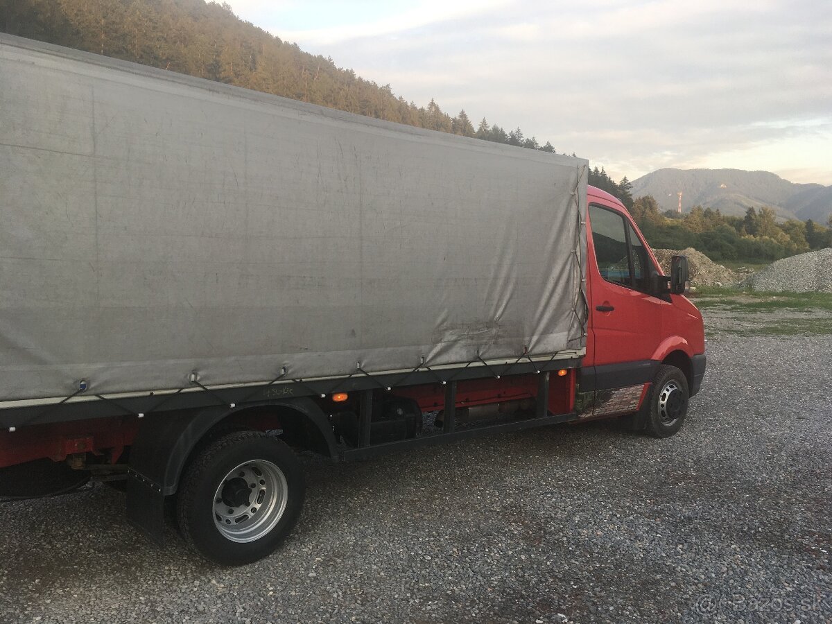 PLACHTA S KONŠTRUKCIOU - 3