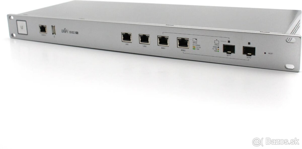 UniFi Security Gateway USG-PRO-4 - 3
