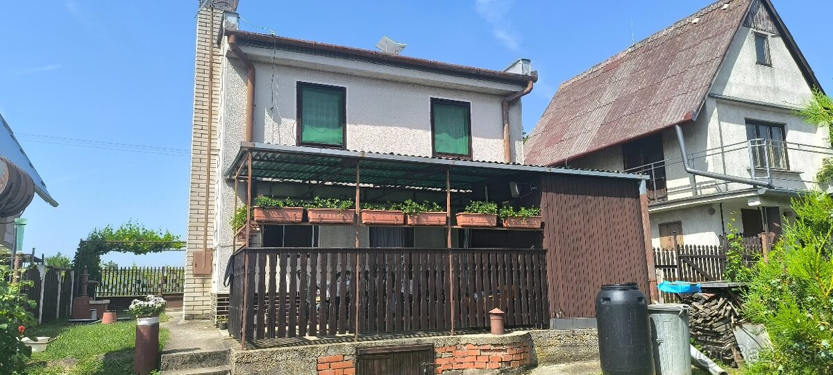 Predám celoročne obývateľnú murovanú vínnu chatu - 3