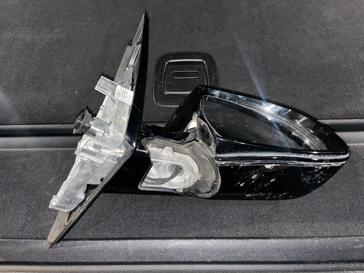 Spatne zrkadlo BMW - 3