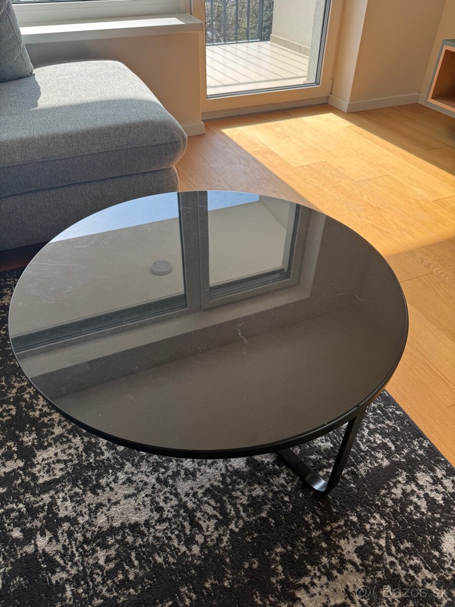 Predam konferencny stolik - 3