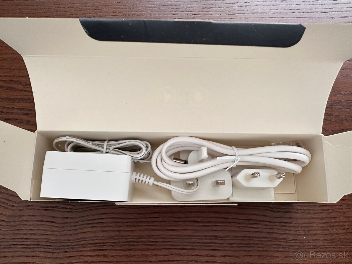 Philips Hue Bridge - 3