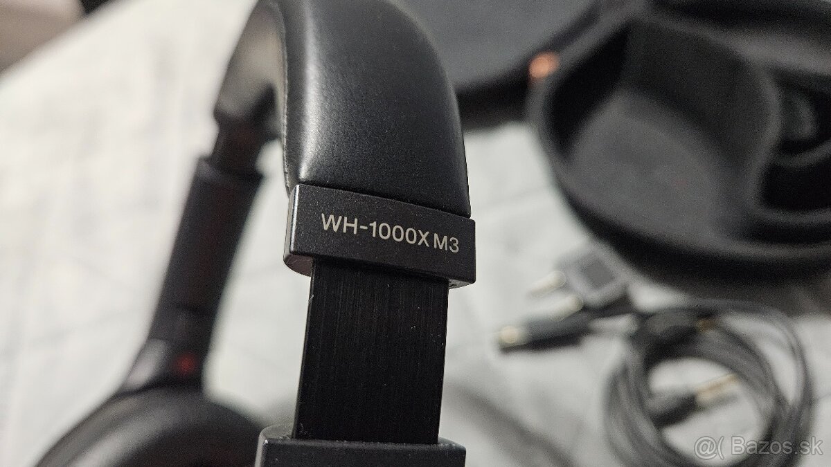 Sony WH-1000XM3 bezdrotove Bluetooth sluchadla - 3
