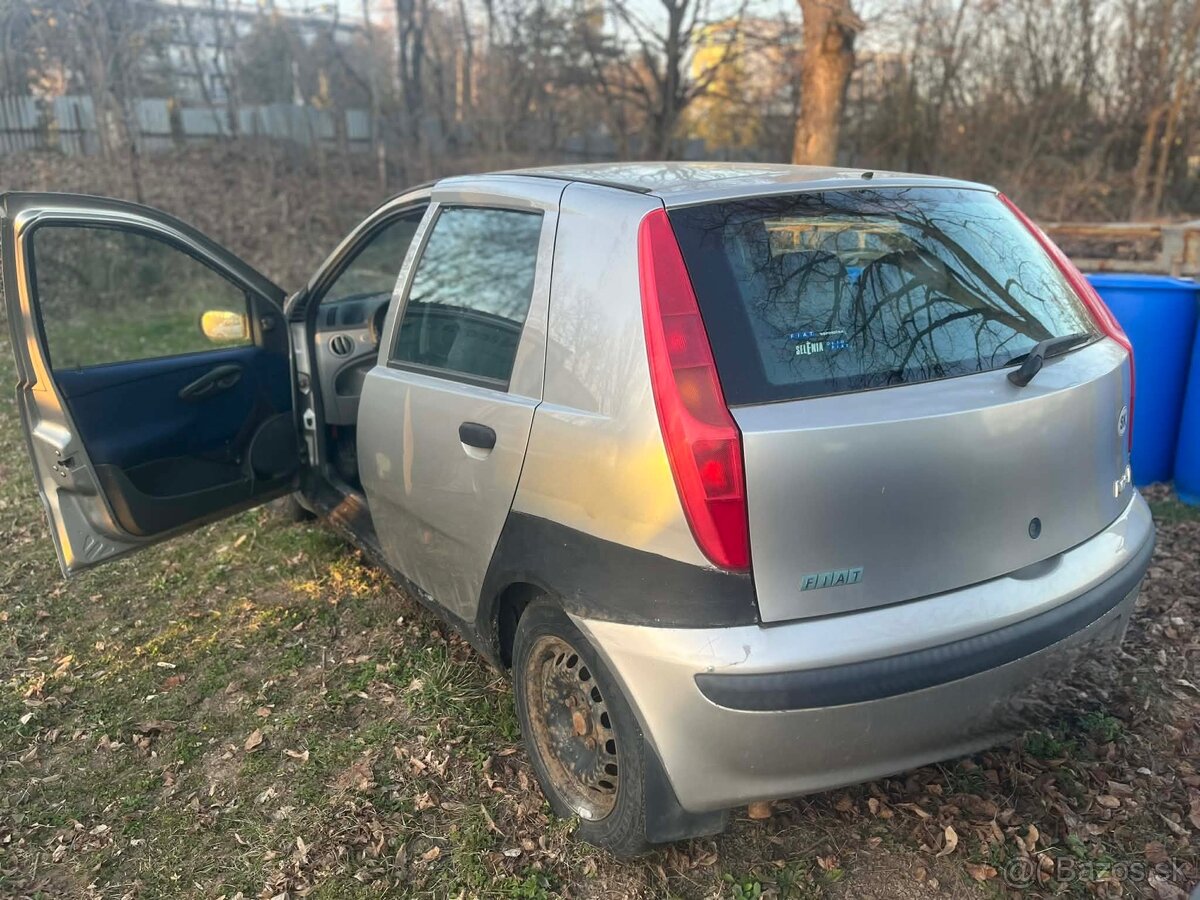 Fiat Punto - 3
