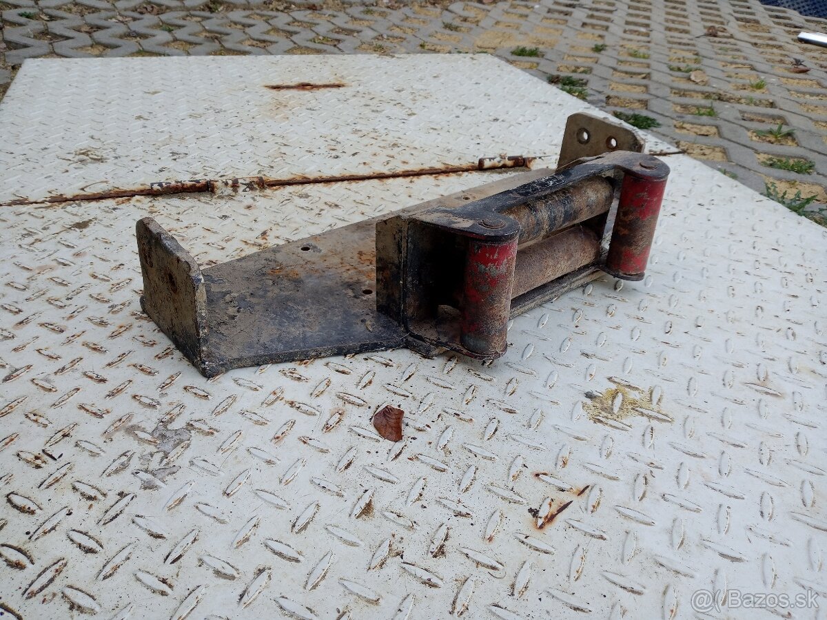 Platňa pod naviják Pajero 2