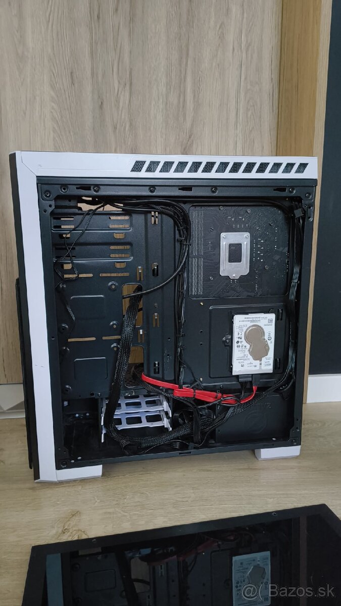 Herný PC GTX 1650/i5/16GB RAM/1TB/600W Bronze - 3