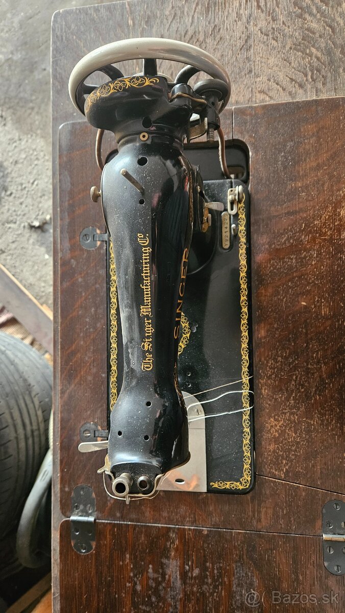 Starožitný šijací stroj SINGER - 3