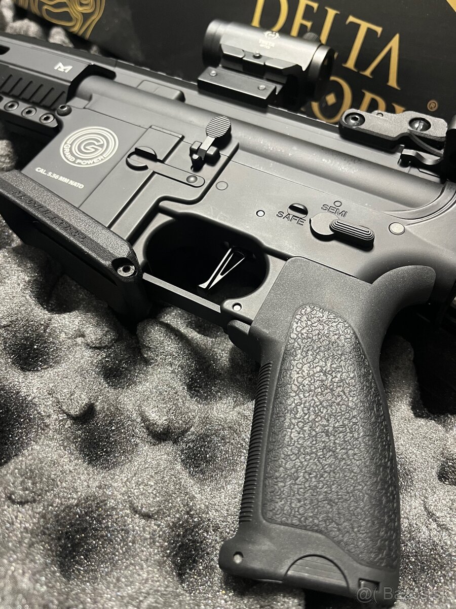AR 15 GP licencovanu Delta Armory AEG - 3