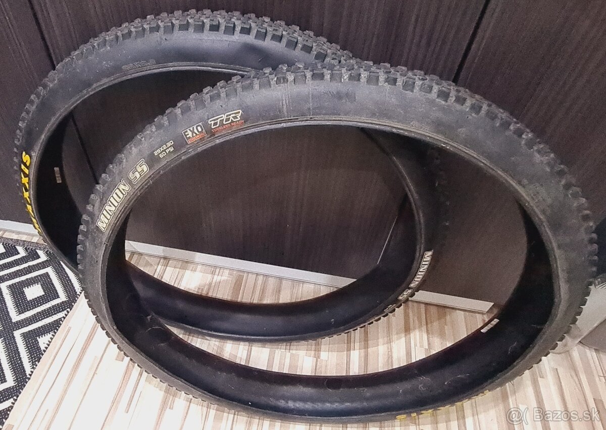 Bezdušové plášte - 3