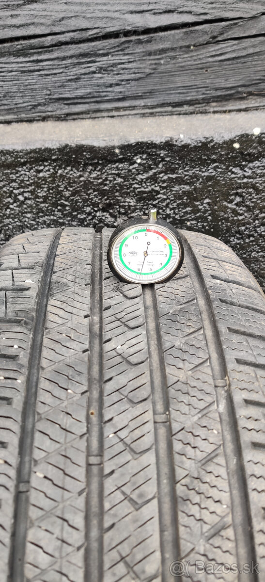 Vredestein 225/40 R18 celorocne - 3