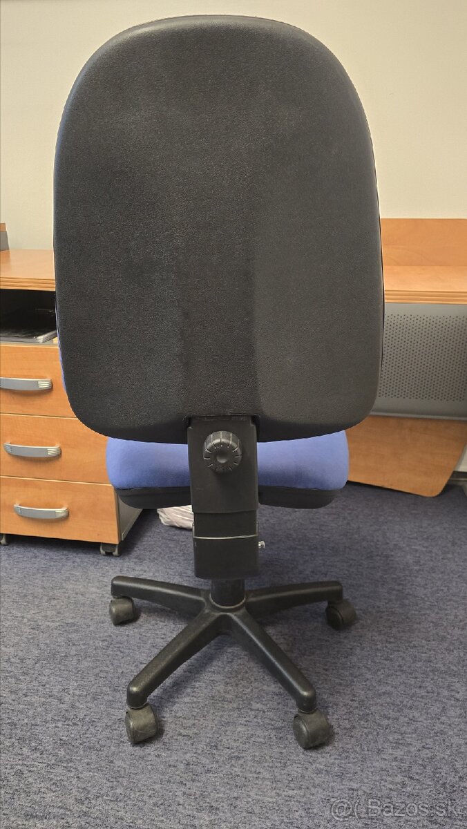 Kancelárska stolička - 3
