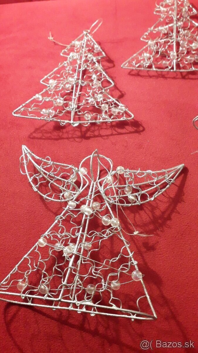 Vianočné drôtikové a plastové ozdoby - 3