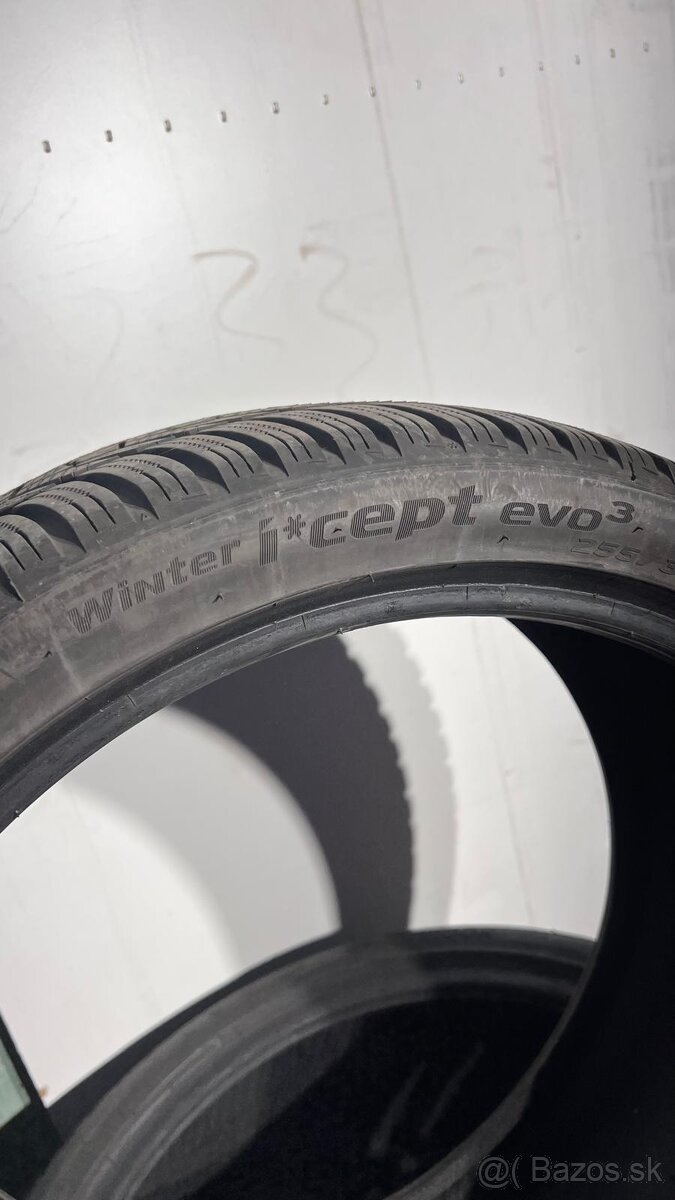 255/35r19 Hankook winter icept Evo 3 - 3