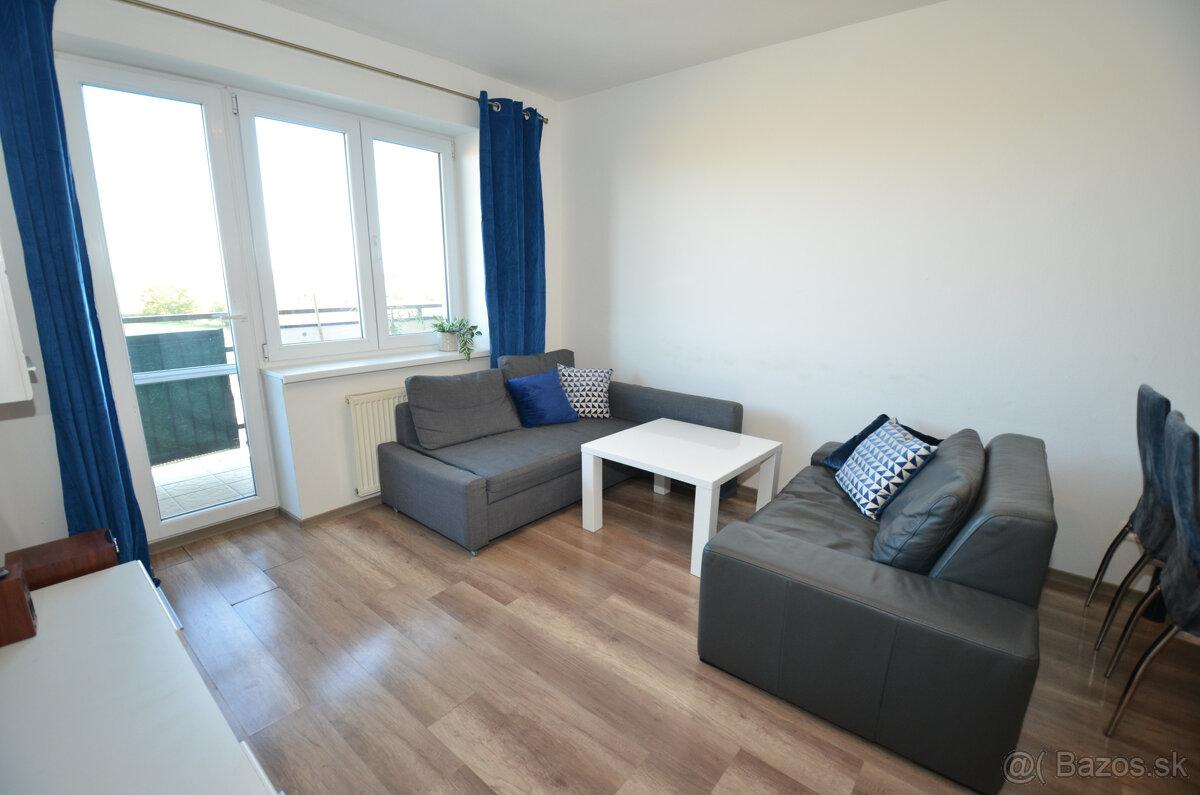 Pekný 2-izb. byt so šatníkom a vlastným kúrením. Nízke nákla - 3