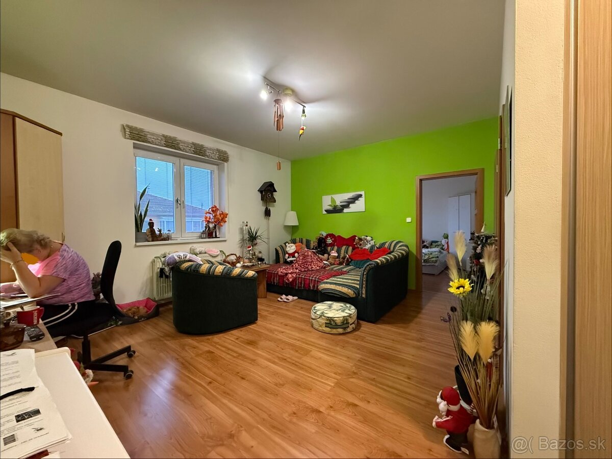 3-izbový byt 85,7 m² | Parkovanie | Vrchné podlažie - 3