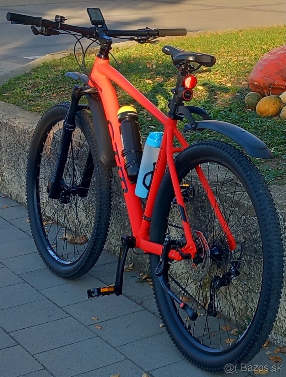 Predám horský pánsky i dámsky bike 29"kolesá top stav záruk - 3