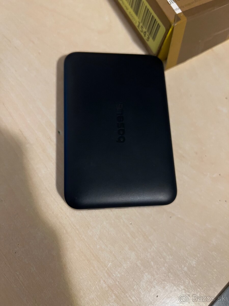 Vymením iPhone 13 pro + baseus powerbanku 10000mah + AirPods - 3