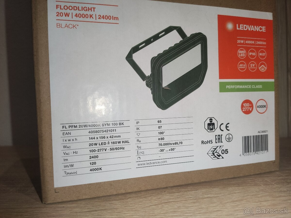 NOVY 20W LED reflektor - 3