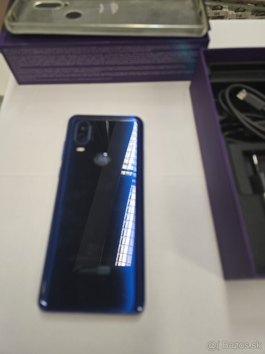 Motorola one vision 4gb/128gb - 3
