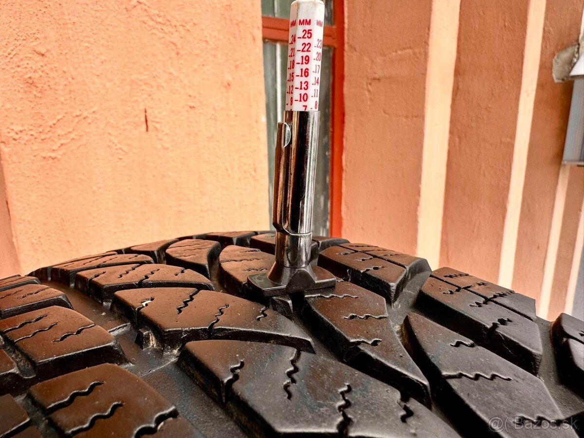 225/55 R16 zimné pneumatiky komplet sada - 3