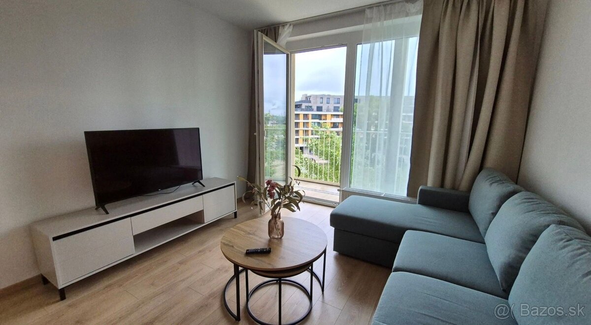 Na prenájom úplne nový, kompletne zariadený 2‑izbový byt – foto 3