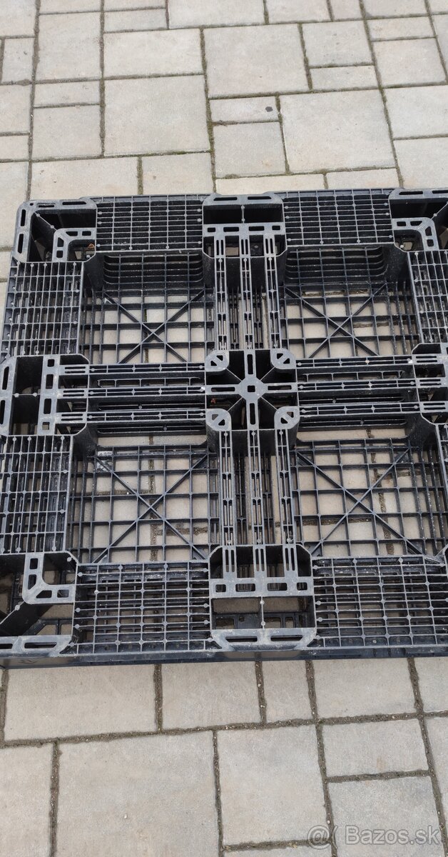 Plastove palety, trativod, vsak - 3