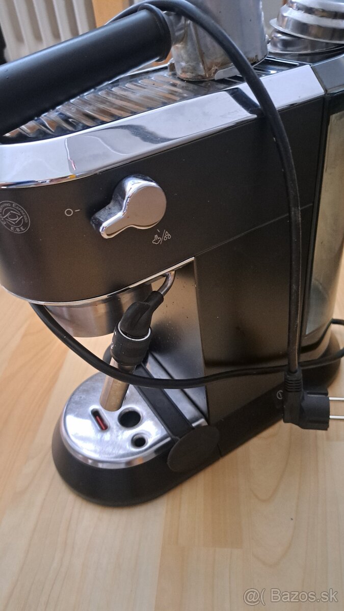Delonghi kávovar - 3
